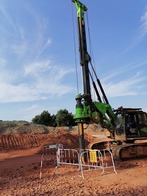 密閉ループ水力システムを持つ使用された堆積リグマシン,定速3.1または5.2km/h,精密な堆積のための20tの機械重量