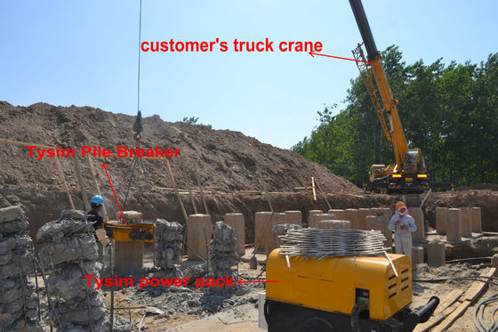 30MPaのパイルブレーカー