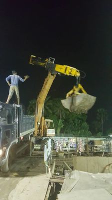 24.8m 掘削機伸縮アーム